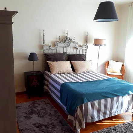 Rent this 4 bed apartment on Rua de Angola in 4445-635 Ermesinde, Portugal