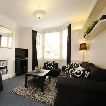 Rent this 1 bed room on 33 Harpes Road in Sunnymead, Oxford