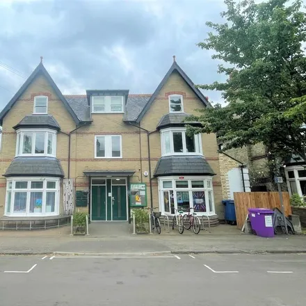 Rent this 2 bed apartment on 50 Humberstone Road in Cambridge, CB4 1JE