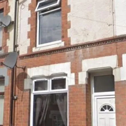 Rent this 2 bed apartment on Turner Street in Hanley, ST1 6LT