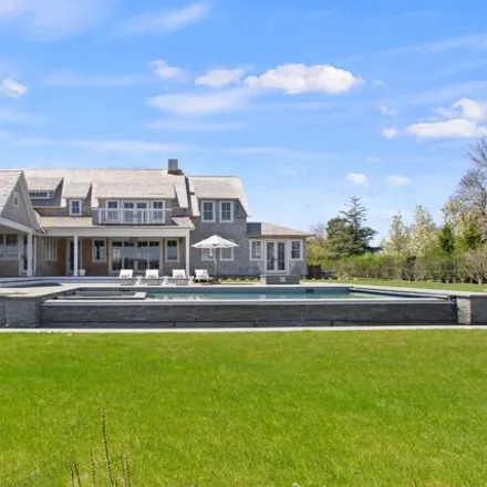Buy this 6 bed house on 41 Monomoy Rd in Nantucket, Massachusetts