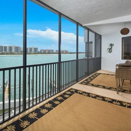 Image 3 - Twin Dolphins, La Peninsula Boulevard, Collier County, FL 33937, USA - Condo for sale