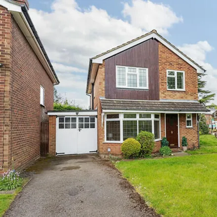 Buy this 4 bed house on Rectory Close in Farnham Royal, SL2 3BG
