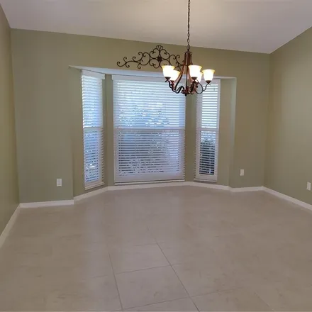 Image 3 - 225 Woodland Drive, Englewood, FL 34223, USA - House for rent