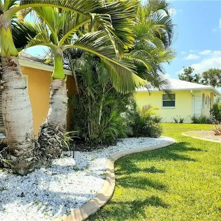 Image 3 - Shelby Parkway, Cape Coral, FL 33904, USA - House for sale