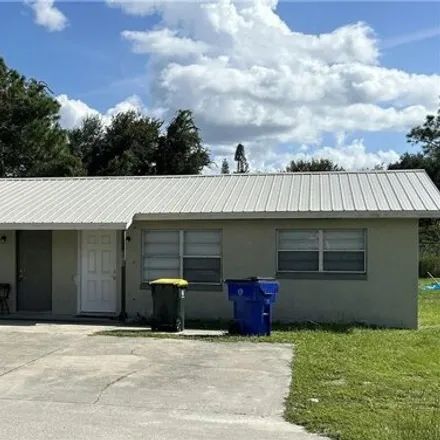 Buy this 12 bed house on 1515 Wilson Drive in Sebring, FL 33875