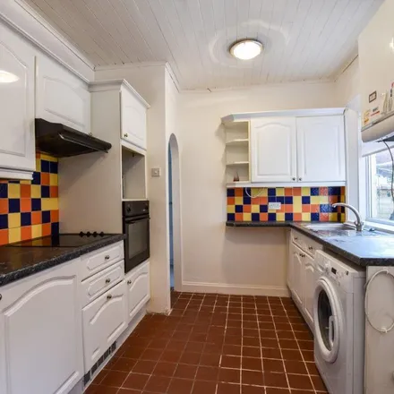 Rent this 2 bed apartment on Bayswater Road in Newcastle upon Tyne, NE2 3HQ