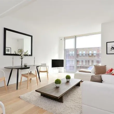 Buy this 1 bed apartment on One Knightsbridge Green in 1 Knightsbridge Green, London