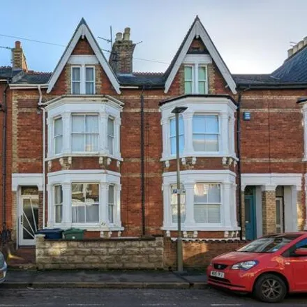Rent this 6 bed townhouse on 11 Regent Street in Oxford, OX4 1HB