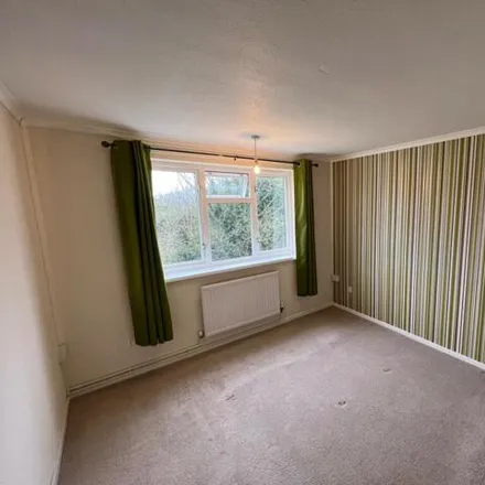 Image 9 - Yarncliff Close, Chesterfield, S40 4JA, United Kingdom - Room for rent
