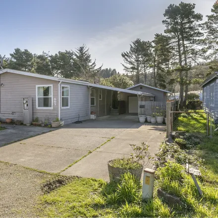 Buy this 3 bed house on 865 Southwest Pine Avenue in Depoe Bay, Lincoln County