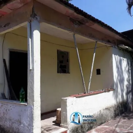 Buy this 3 bed house on Rua Maria Rosa in Figueira, Duque de Caxias - RJ