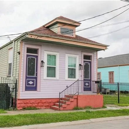 Buy this 2 bed house on 811 North Galvez Street in New Orleans, LA 70112