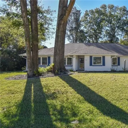 Buy this 3 bed house on 7557 Southwest 102nd Loop in Marion County, FL 34476