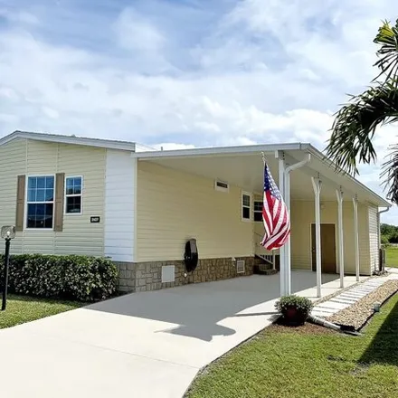 Buy this studio apartment on 2235 Inlet Way in Brevard County, FL 32904