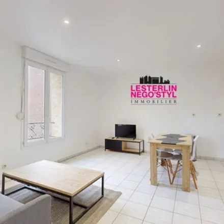 Rent this 2 bed apartment on 13 Boulevard Winston Churchill in 76600 Le Havre, France