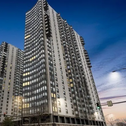Rent this 1 bed apartment on Hollywood Towers in 5701-5707 North Sheridan Road, Chicago
