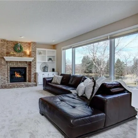 Image 3 - 645 Oakwood Drive, Shoreview, MN 55126, USA - House for sale