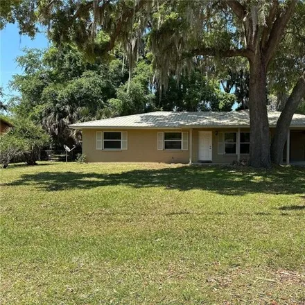 Rent this 3 bed house on 3216 Northeast 15th Avenue in Marion County, FL 34479