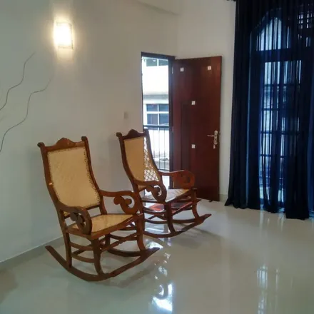 Rent this 1 bed apartment on unnamed road in Jambugasmulla, Nugegoda 10250