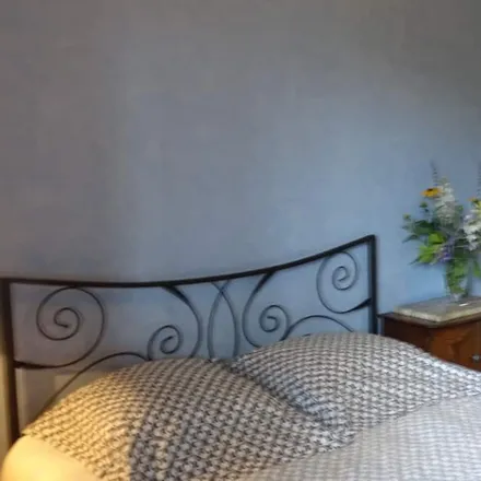 Rent this 3 bed house on 72130 Saint-Léonard-des-Bois