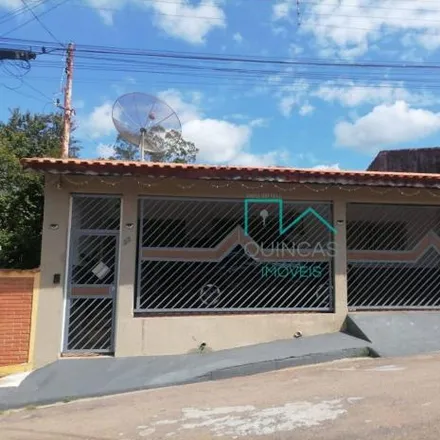 Buy this 2 bed house on Rua Roque Mesquita de Camargo in Centro, Cabreúva - SP