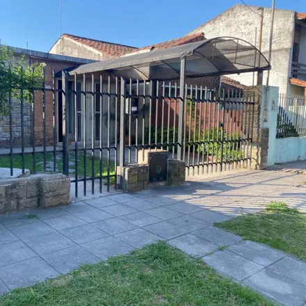 Buy this studio house on Pringles in Partido de San Miguel, San Miguel