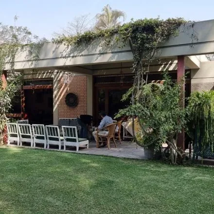 Buy this 4 bed house on Jirón Haundoy in San Miguel, Lima Metropolitan Area 15087
