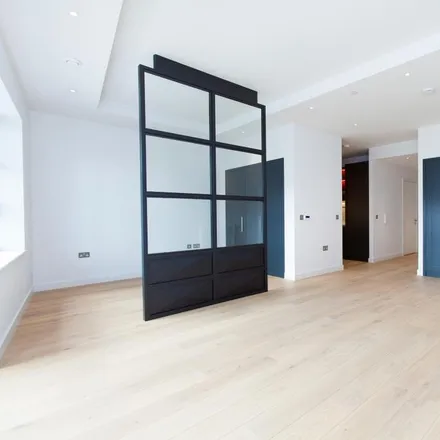 Rent this studio apartment on Kent Building in 47 Hope Street, London