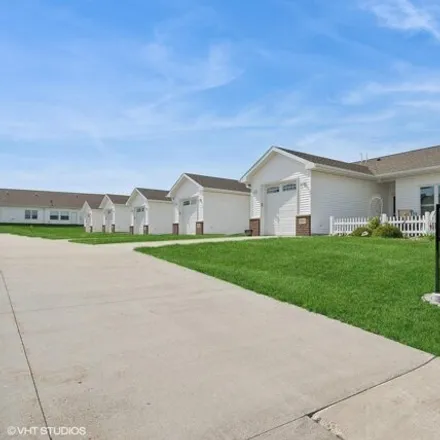 Buy this 2 bed condo on 199 16th Avenue Southwest in Waverly, IA 50677