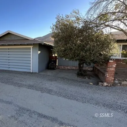 Image 4 - 3248 McCray Road, Squirrel Mountain Valley, Kern County, CA 93240, USA - House for sale