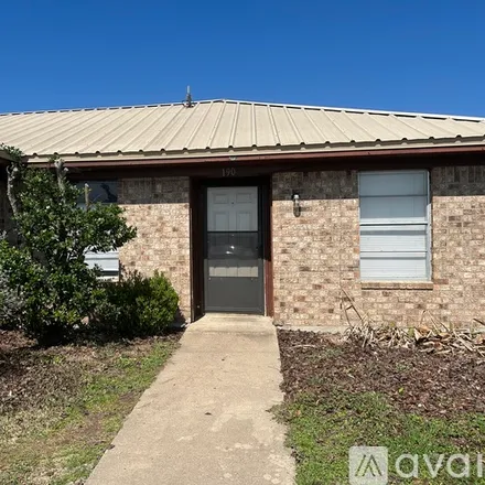 Image 1 - 190 Wishing Well Rd, Unit 190 - Duplex for rent