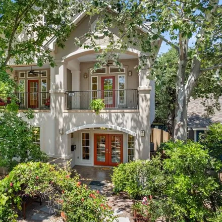 Buy this 5 bed house on 404 West Monroe Street in Austin, TX 78704