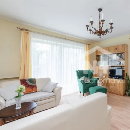 Buy this 6 bed house on Lipińska 56 in 05-200 Wołomin, Poland