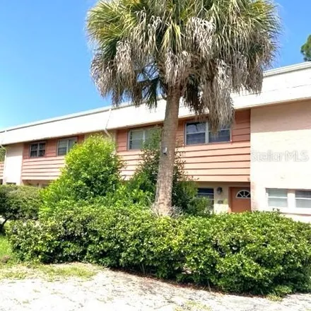 Image 3 - 2531 Country Club Drive, Titusville, FL 32780, USA - Townhouse for sale