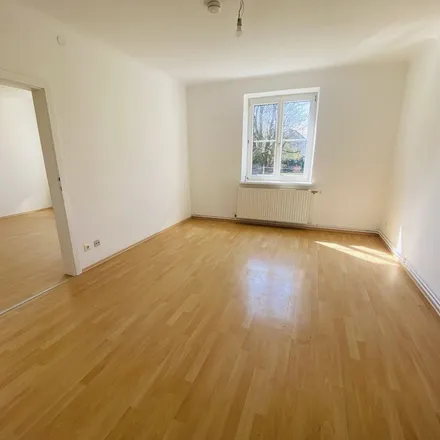 Rent this 2 bed apartment on St. Georgen am Steinfelde Grabecgasse in Schubertstraße, 3151 St. Pölten