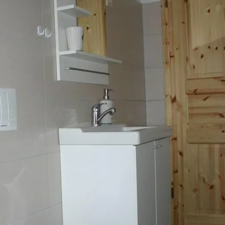 Rent this 1 bed apartment on Storkau in Weißenfels, Saxony-Anhalt