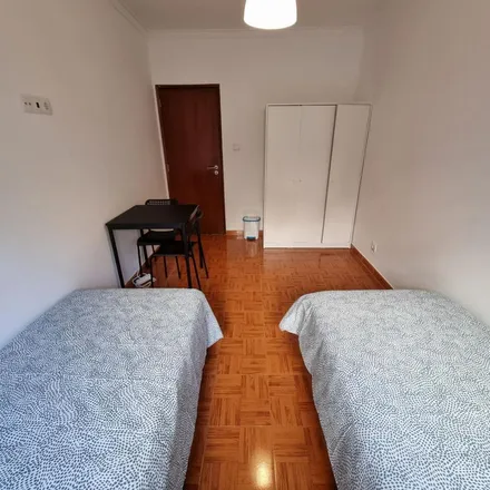 Image 9 - O Pilecas, Avenida Cidade de Londres, 2735-229 Sintra, Portugal - Apartment for rent