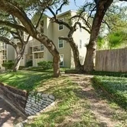 Rent this 1 bed condo on 114 E 31st St Apt 213 in Austin, Texas