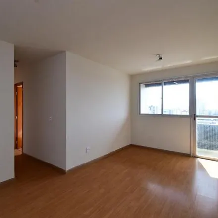 Rent this 2 bed apartment on Rua Desembargador Westphalen 824 in Rebouças, Curitiba - PR