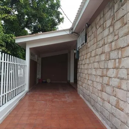 Rent this 3 bed house on Gout Decoración in Avenida Doctor Jorge Pérez Concha 505, 090909