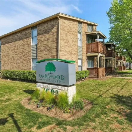 Rent this 3 bed apartment on Winderemere Apartment in Arlington, TX 76012
