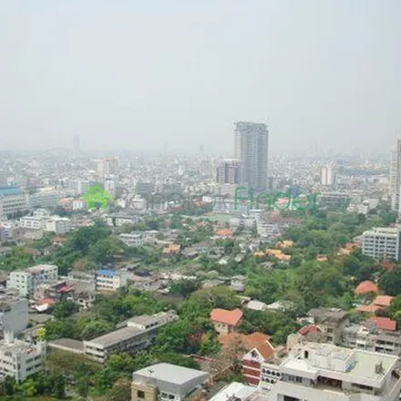Image 2 - Krung Kasem Road, Khlong Maha Nak Subdistrict, Pom Prap Sattru Phai District, Bangkok 10100, Thailand - Apartment for rent