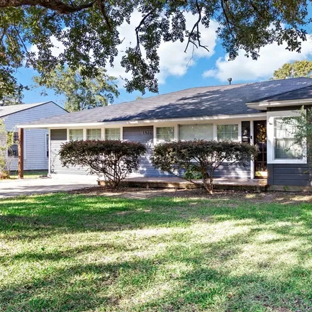 Image 2 - 4422 Bellaire Avenue, Groves, TX 77619, USA - House for sale