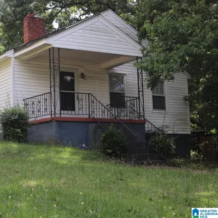 Buy this 3 bed house on 101 Mc Arthur Drive in Anniston, AL 36201