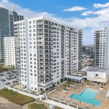 Image 6 - AQUARIUS Condiminium (South), South Ocean Drive, Beverly Beach, Hollywood, FL 33009, USA - Condo for sale
