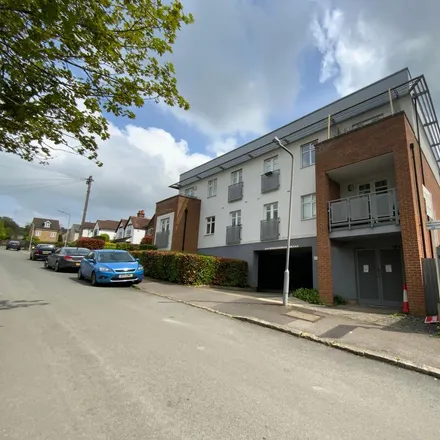 Rent this 1 bed apartment on Spring Gardens Road in Buckinghamshire, HP13 7AG