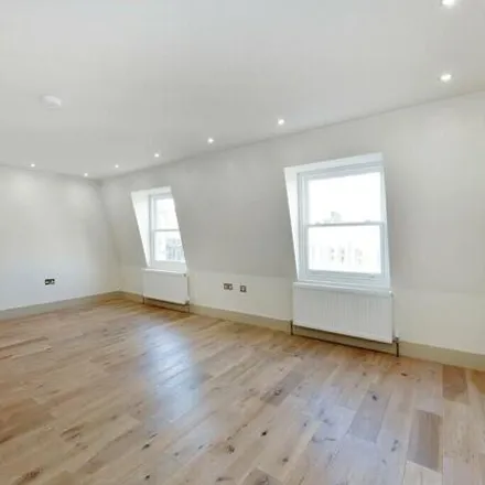Rent this 1 bed apartment on Fulham Old Town Hall in Fulham Road, London