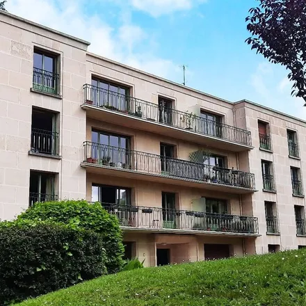 Rent this 6 bed apartment on 0 Place Stalingrad in 78220 Viroflay, France