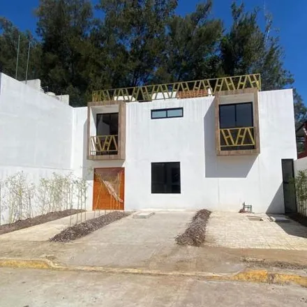 Buy this 3 bed house on Calle Salvador Díaz Mirón in Bella Vista, 91093 Xalapa